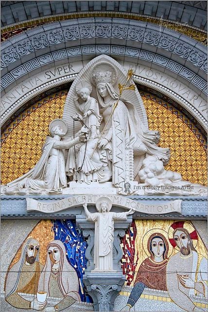 our lady of the rosary sculpture in lourdes